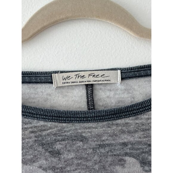 We the Free Free People Arielle Camo Print Long Sleeve Crew Neck Top Slouchy XS‎ - Picture 4 of 8